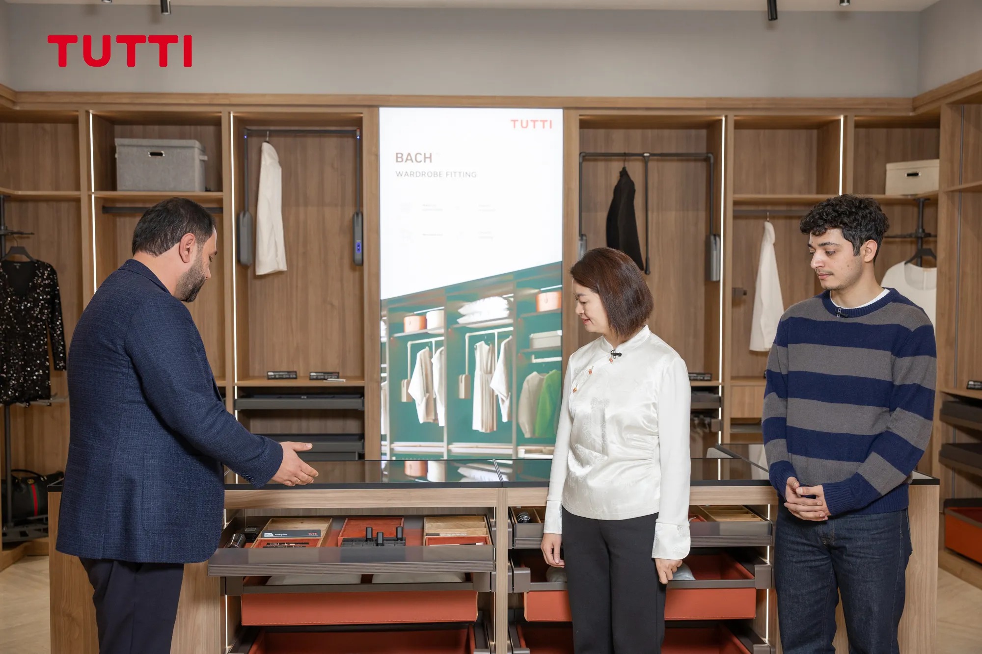 Grand Opening of TUTTI Store In Azerbaijan18.jpg